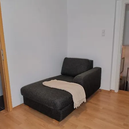 Private In Apartman *