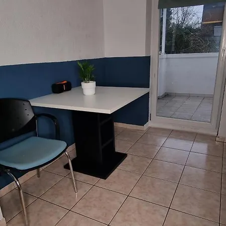 Private In Apartman *